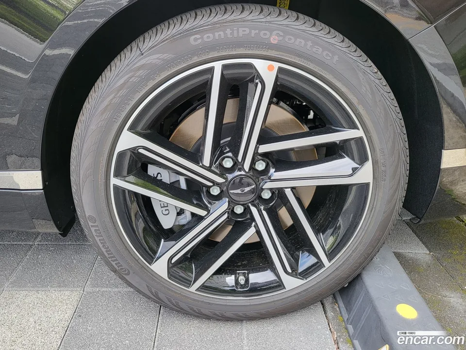Genesis G80 2.5 2WD 2025 — миниатюра 5