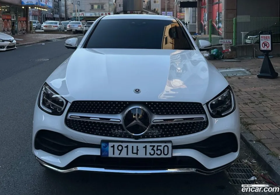 Mercedes-Benz GLC-Class GLC300e 4MATIC 2023 — миниатюра 2