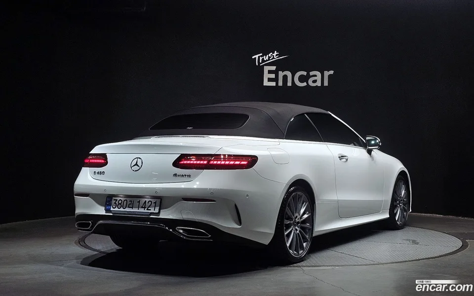 Mercedes-Benz E-Class E450 4MATIC 2023 — миниатюра 2