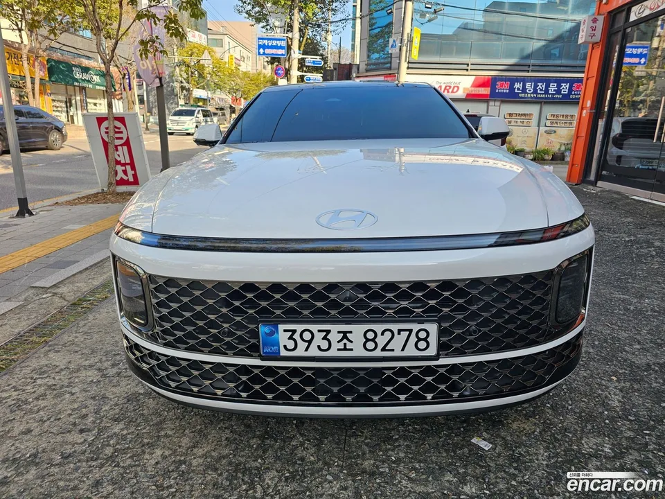 Hyundai Grandeur 2.5 2WD 2025 — фото 1, купить с доставкой в Москву