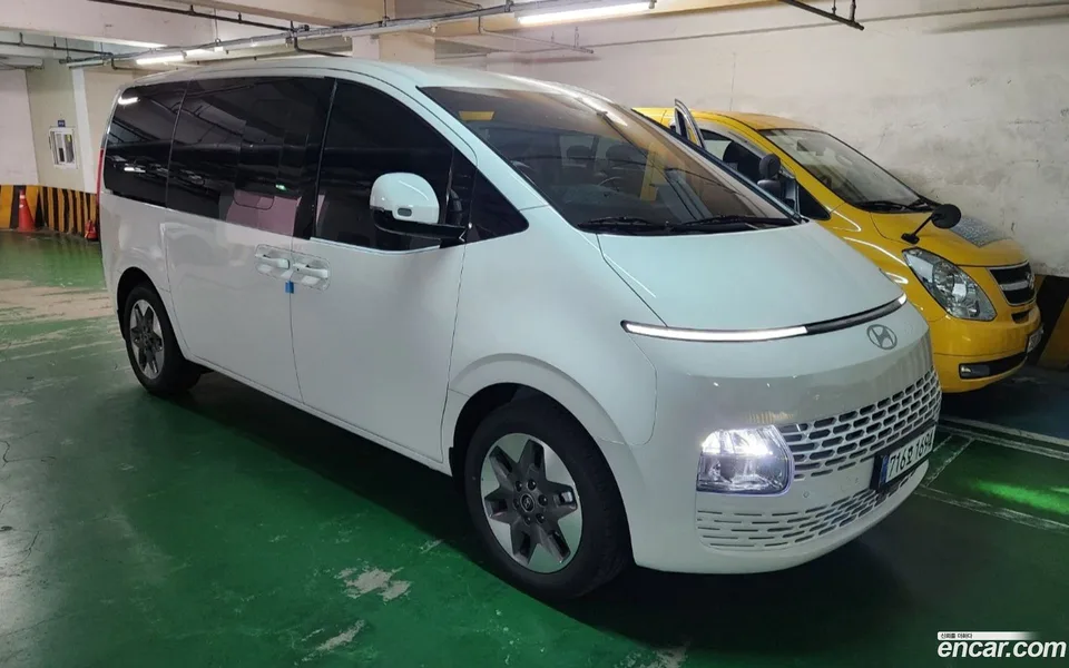 Hyundai Staria HEV 1.6 11 2025 — миниатюра 2
