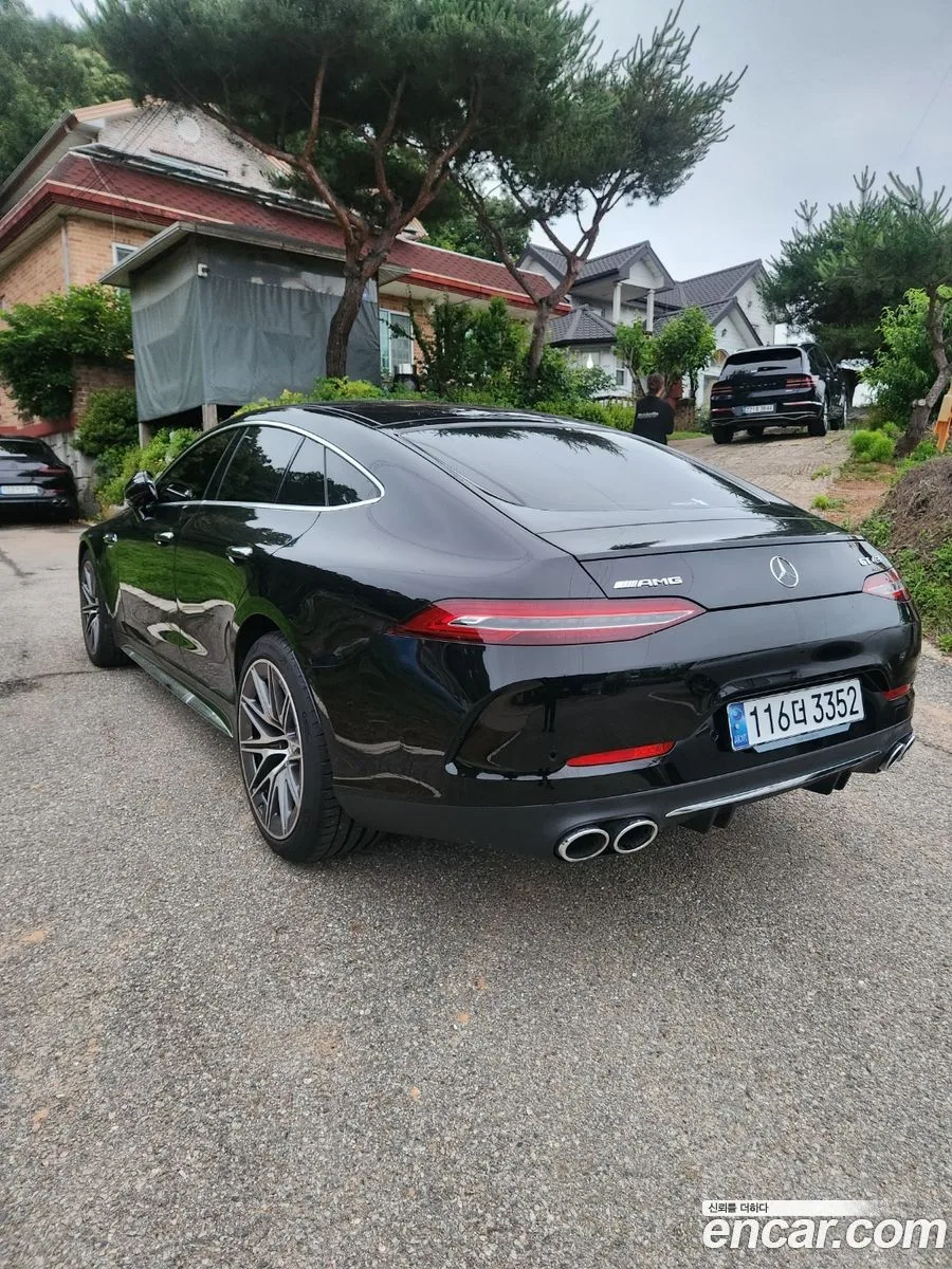 Mercedes-Benz AMG GT 4 43 4MATIC+ 2024 — миниатюра 2