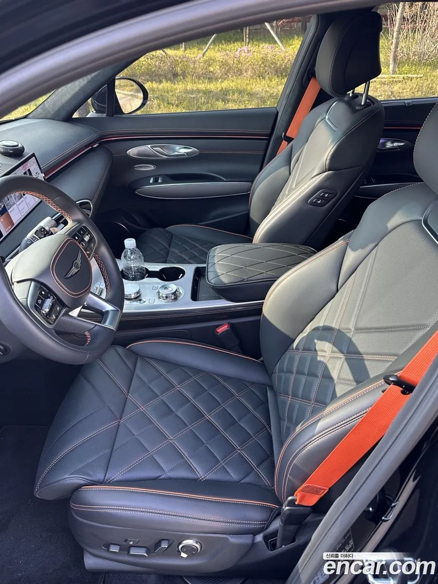 Genesis GV70 2.5T 2WD 2024 — миниатюра 5