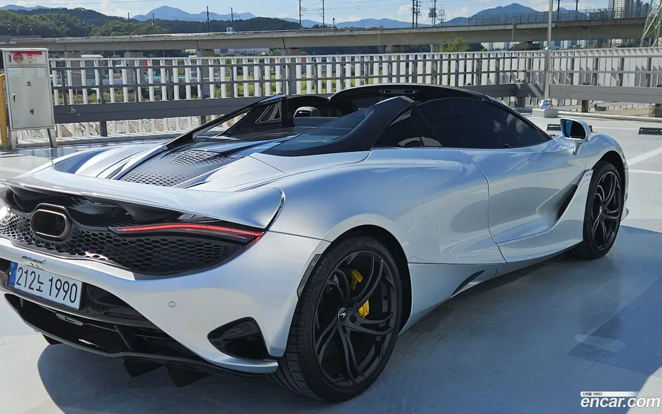 McLaren 750S 4.0 2024 — миниатюра 2
