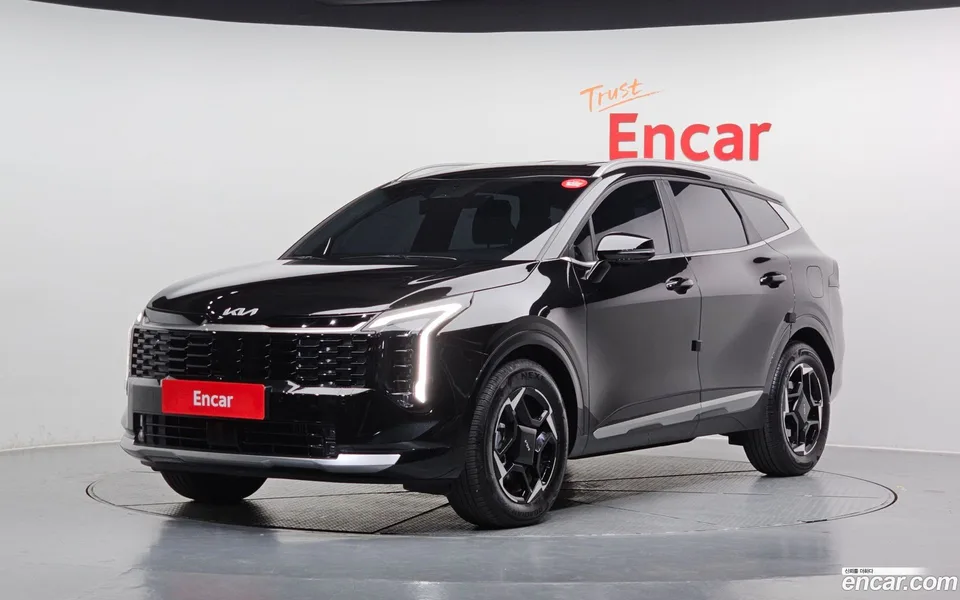 Kia Sportage 1.6 2WD 2024 — фото 1, купить с доставкой в Москву