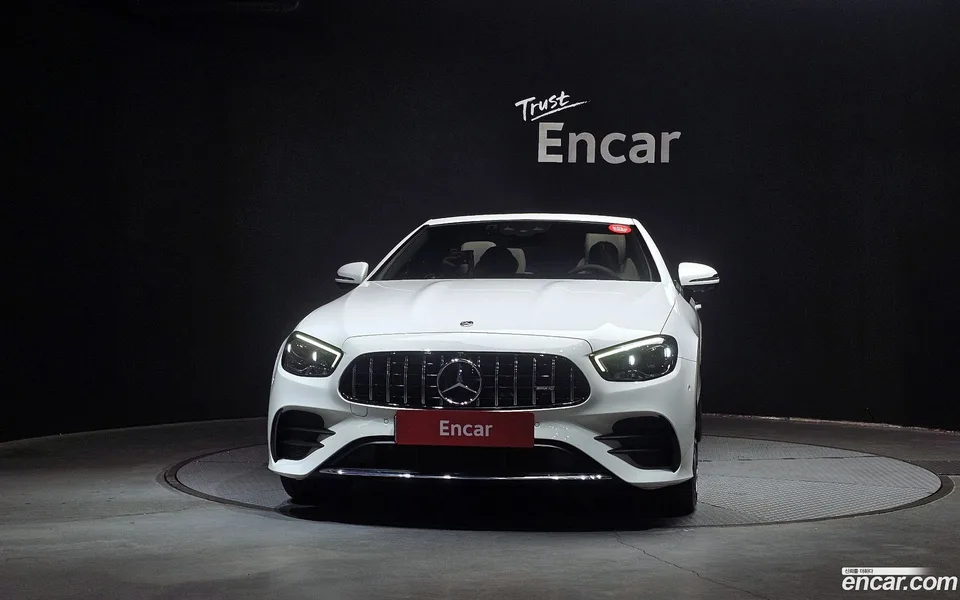 Mercedes-Benz E-Class E450 4MATIC 2023 — миниатюра 3