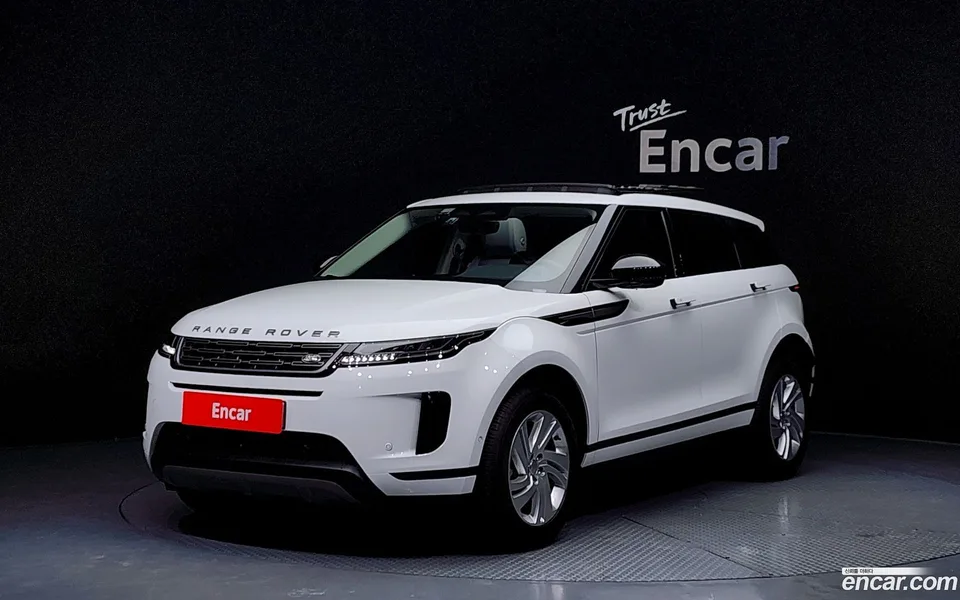 Land Rover Range Rover Evoque P250 S 2024 — фото 1, купить с доставкой в Москву