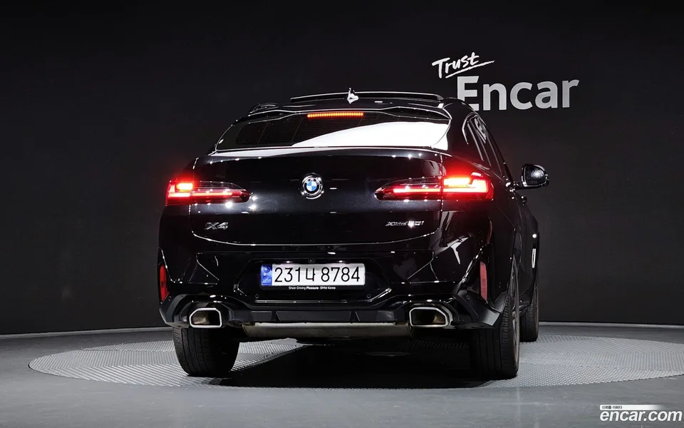 BMW X4 xDrive20i M 2023 — миниатюра 4