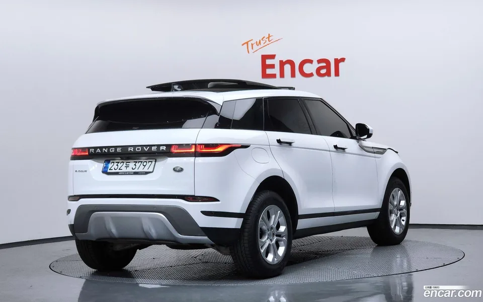 Land Rover Range Rover Evoque P250 S 2022 — миниатюра 2