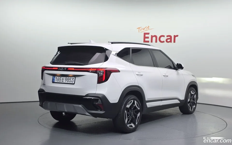 Kia Seltos 1.6 2WD 2022 — миниатюра 2