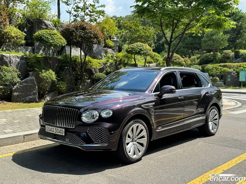 Bentley Bentayga 4.0 V8 EWB 2024 — миниатюра 5