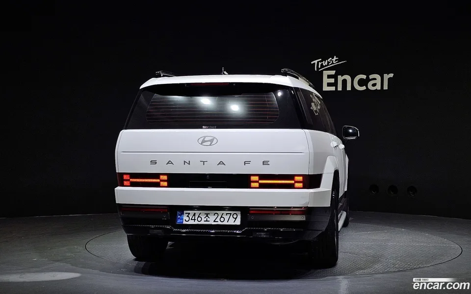 Hyundai SantaFe HEV 1.6 2WD 2023 — миниатюра 4
