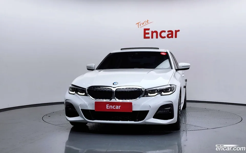 BMW 3 Series 320i M 2022 — миниатюра 3