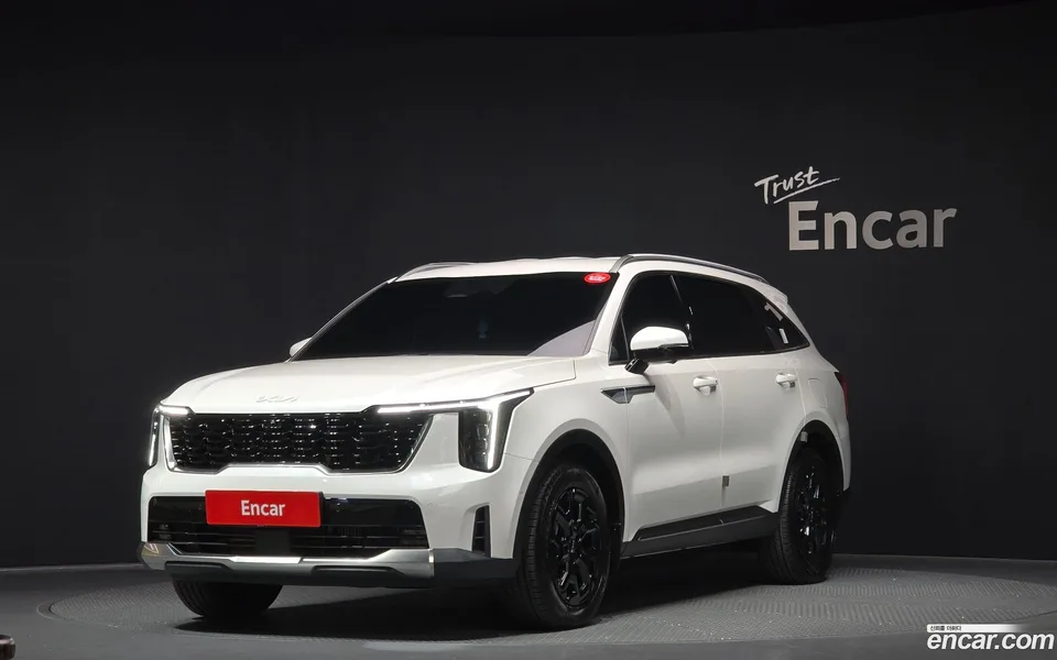Kia Sorento HEV 1.6 2WD 2023 — фото 1, купить с доставкой в Москву