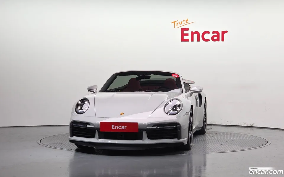Porsche 911 (992) S 2024 — миниатюра 3