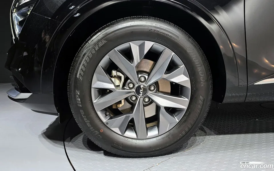 Kia Sportage 1.6 2WD 2022 — миниатюра 5