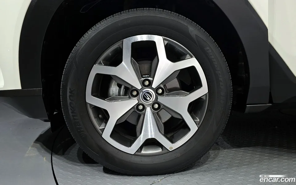 KG Mobility Torres 1.5 2WD 2022 — миниатюра 5