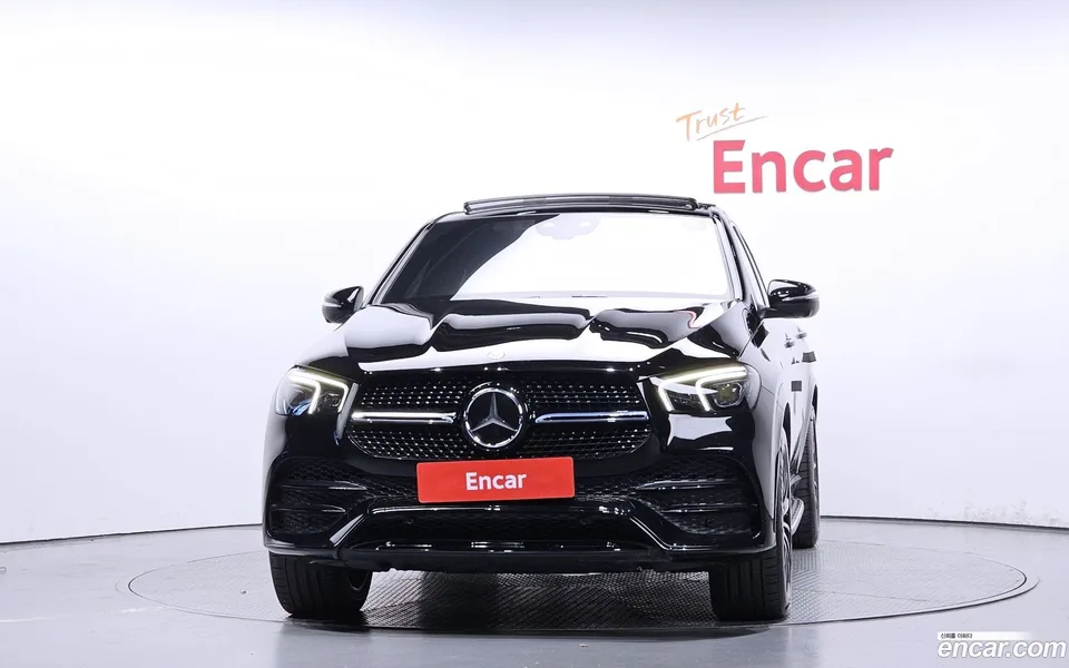 Mercedes-Benz GLE-Class GLE400d 4MATIC 2022 — миниатюра 3
