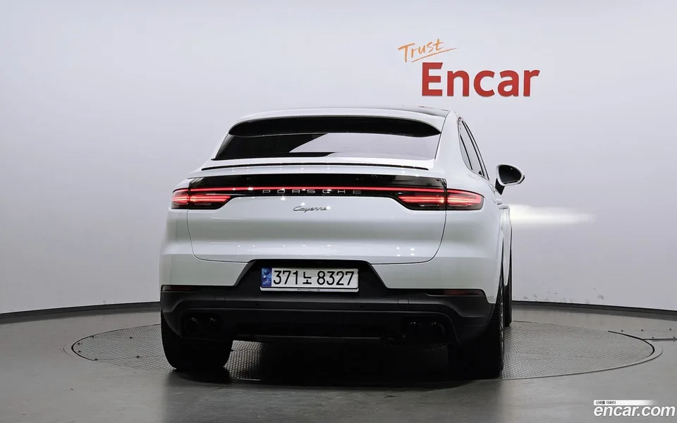 Porsche Cayenne 3.0 2023 — миниатюра 4