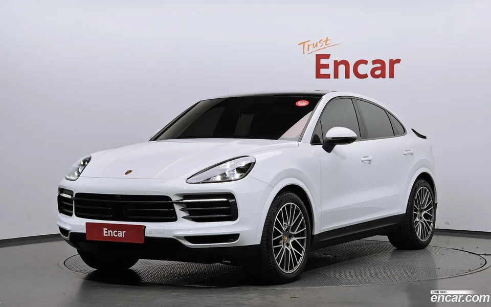 Porsche Cayenne 3.0 2023 — фото 1, купить с доставкой в Москву