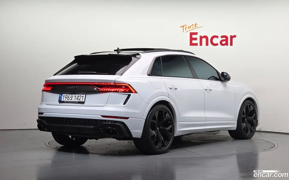 Audi RSQ8 (4M) 4.0 TFSI 2022 — миниатюра 2