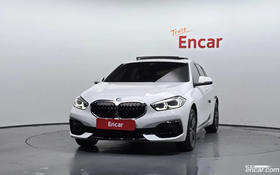 BMW 1 Series 120i 2024 — миниатюра 3