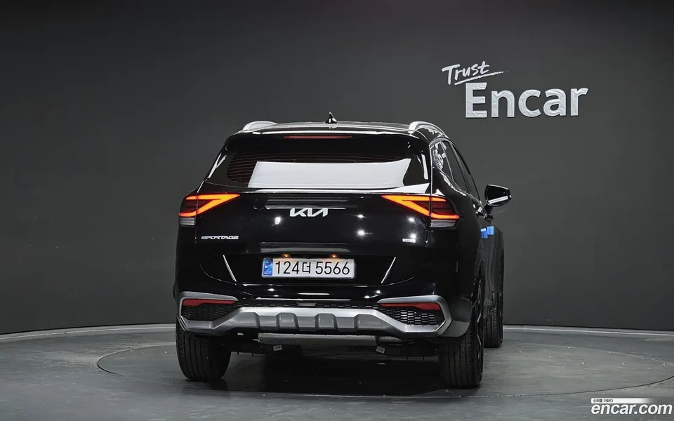 Kia Sportage Hybrid 2WD 2022 — миниатюра 4