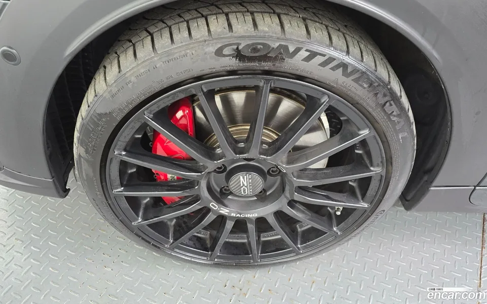 MINI Cooper S JCW 2023 — миниатюра 5