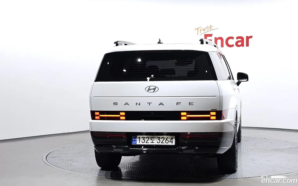 Hyundai SantaFe HEV 1.6 4WD 2023 — миниатюра 4