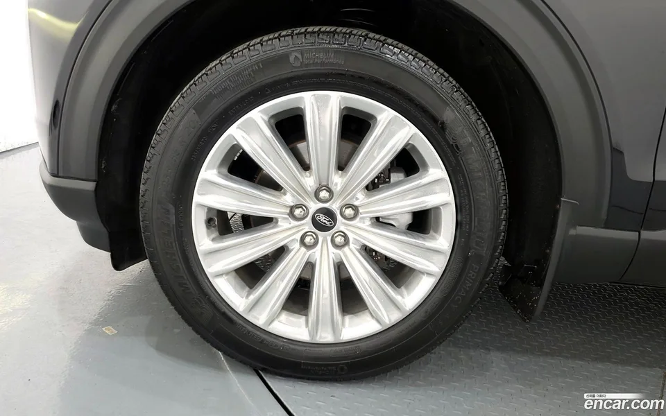 Ford Explorer 2.3 4WD 2022 — миниатюра 5