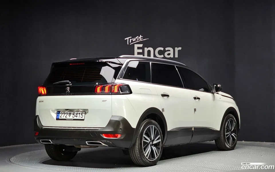 Peugeot 5008 1.2 Pure Tech GT 2024 — миниатюра 2