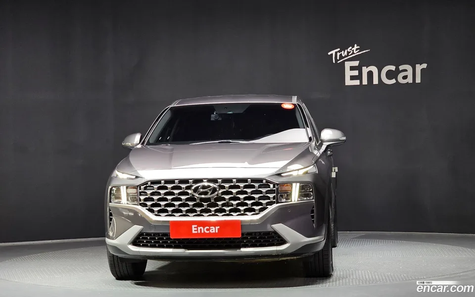 Hyundai Santa Fe 2.2 4WD 2023 — миниатюра 3