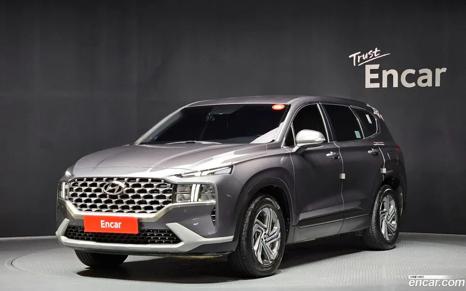 Hyundai Santa Fe 2.2 4WD 2023 — фото 1, купить с доставкой в Москву