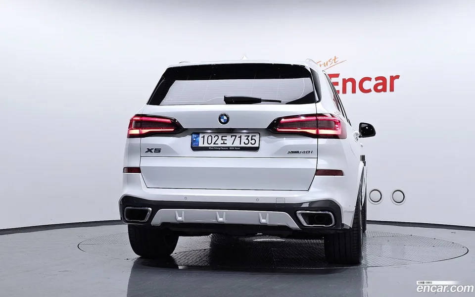 BMW X5 xDrive 40i M 2022 — миниатюра 4
