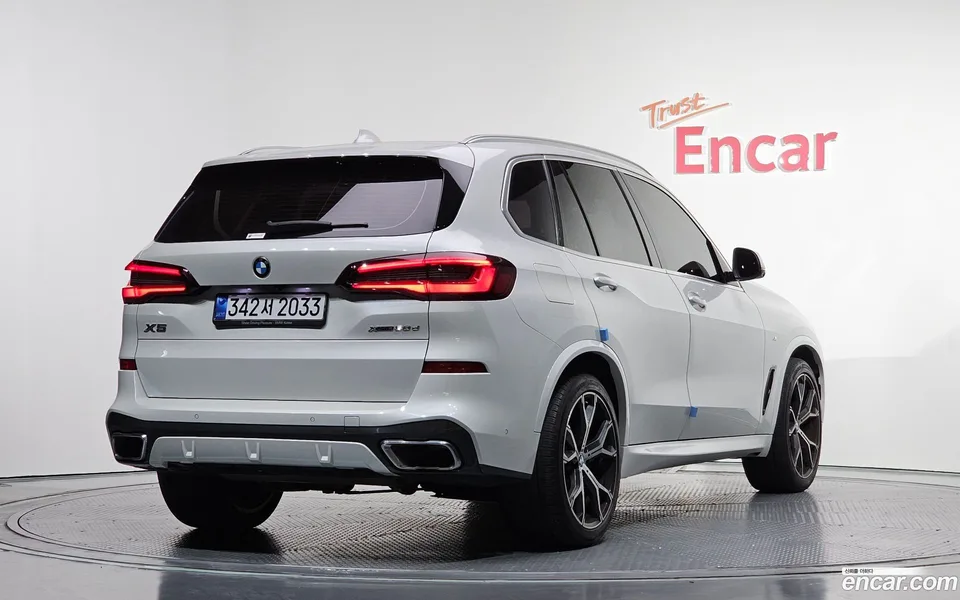 BMW X5 xDrive 30d M 2022 — миниатюра 2