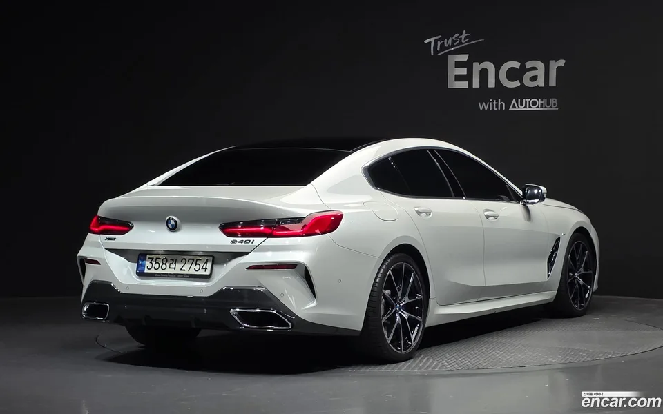 BMW 8 Series 840i xDrive M 2022 — миниатюра 2