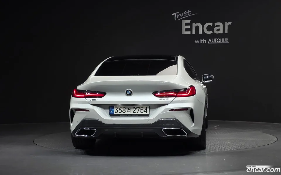 BMW 8 Series 840i xDrive M 2022 — миниатюра 4