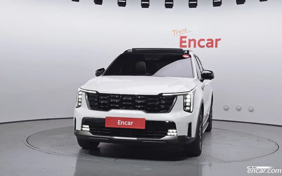 Kia Sorento HEV 1.6 2WD 2023 — миниатюра 3
