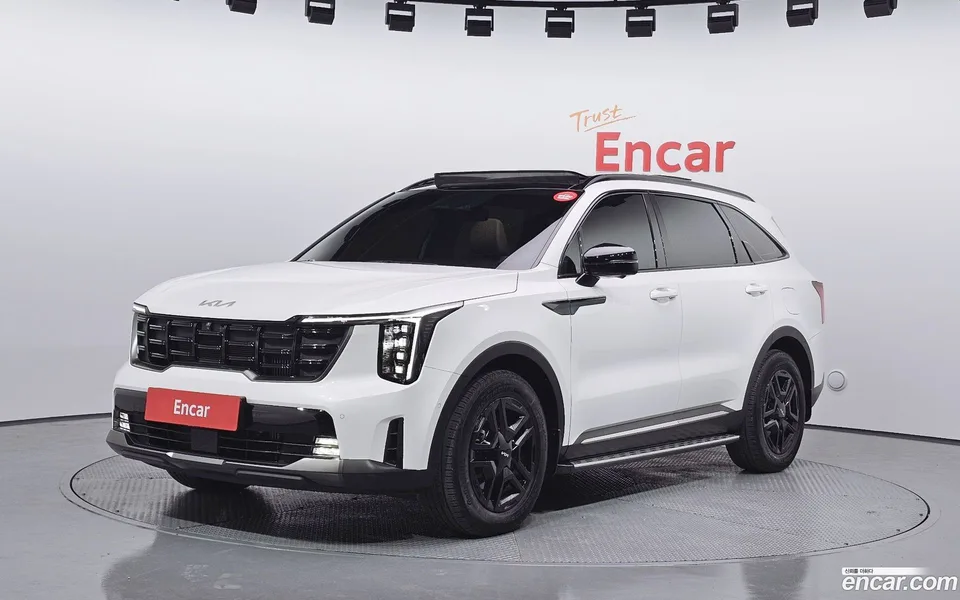 Kia Sorento HEV 1.6 2WD 2023 — фото 1, купить с доставкой в Москву