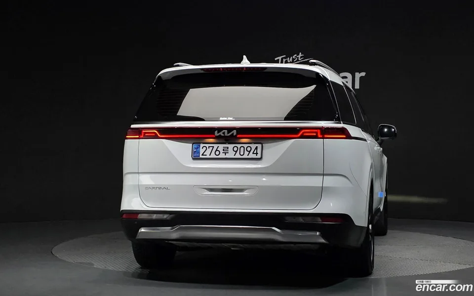 Kia Carnival 7 2022 — миниатюра 4
