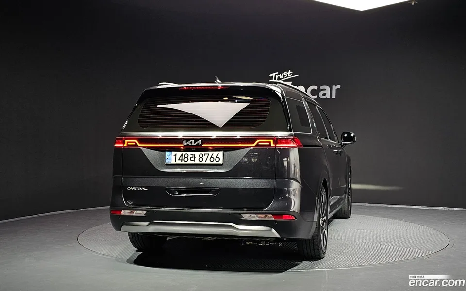 Kia Carnival 9 2023 — миниатюра 4