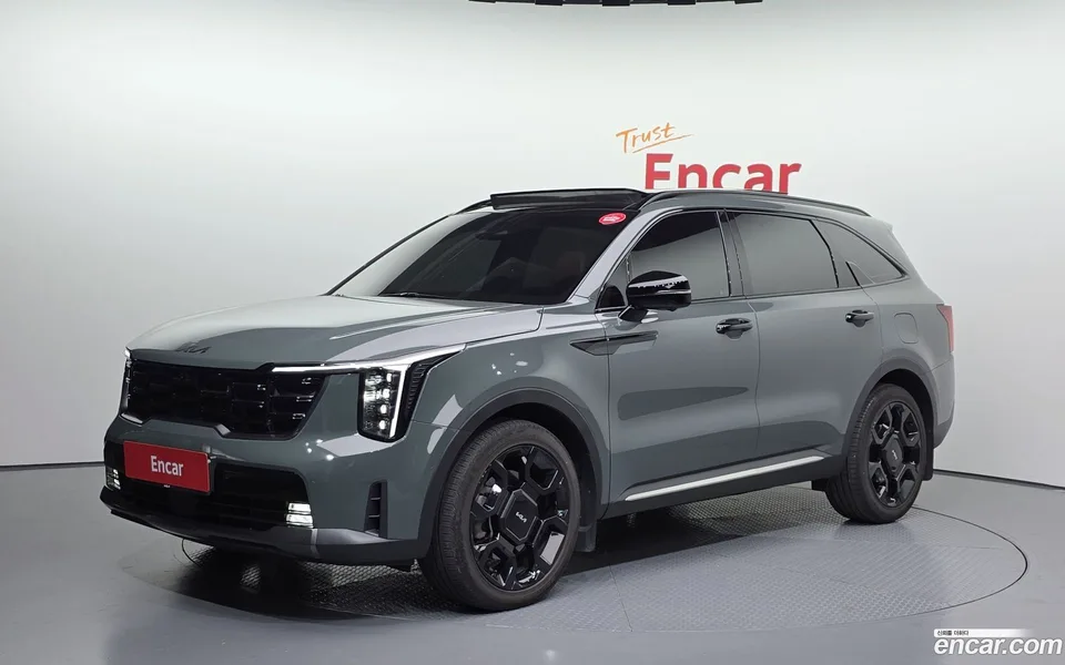 Kia Sorento 2.5T 4WD 2023 — фото 1, купить с доставкой в Москву