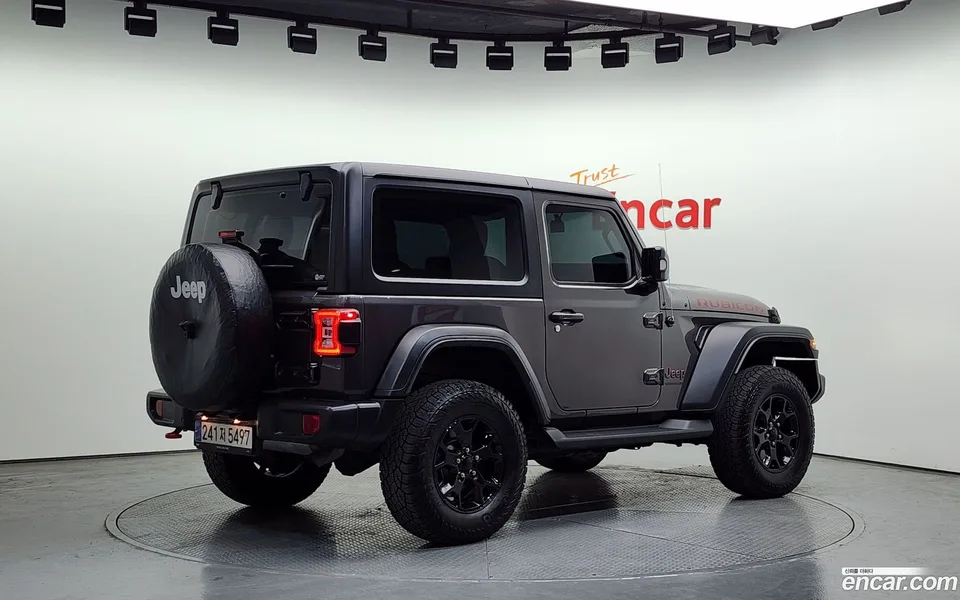 Jeep Wrangler 2.0 2 2023 — миниатюра 2