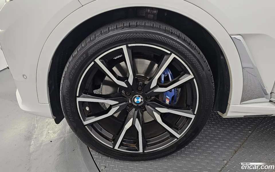 BMW X7 xDrive 40d M 6 2022 — миниатюра 5