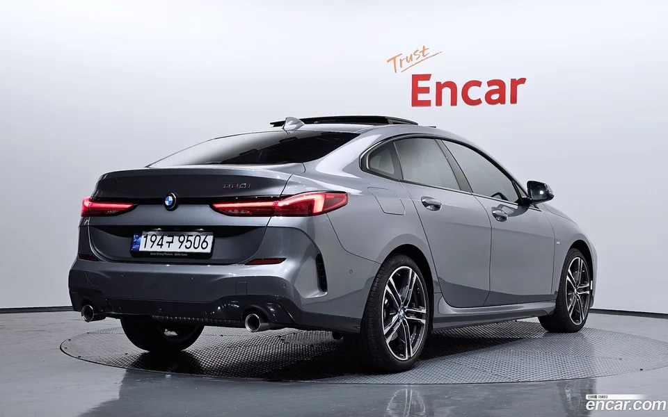 BMW 2 Series Gran Coupe 220i M 2022 — миниатюра 2