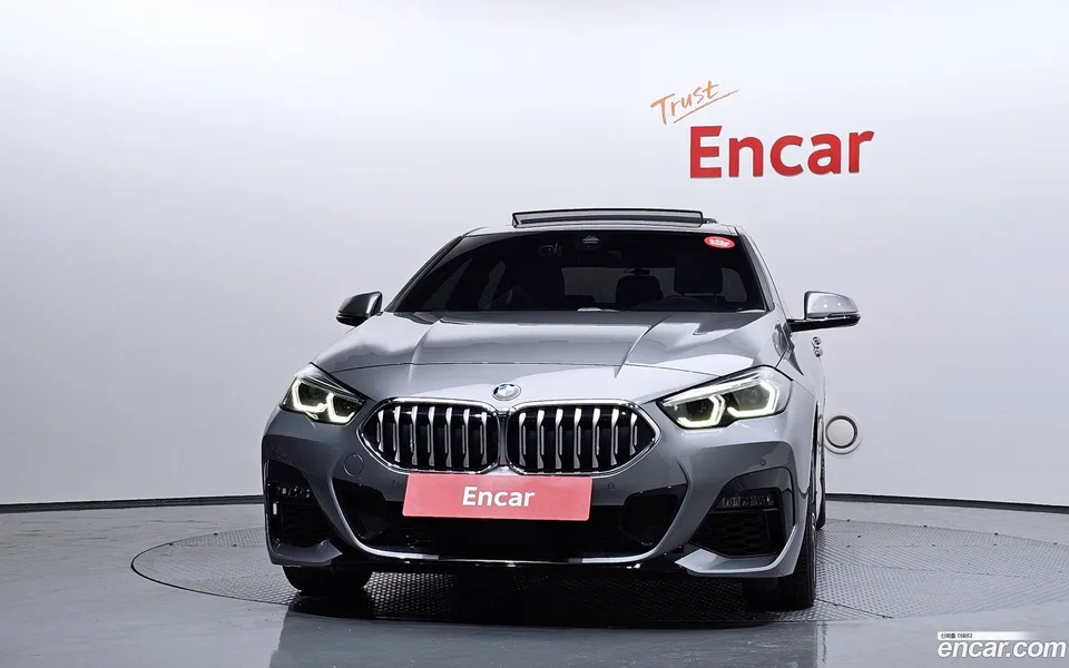 BMW 2 Series Gran Coupe 220i M 2022 — миниатюра 3