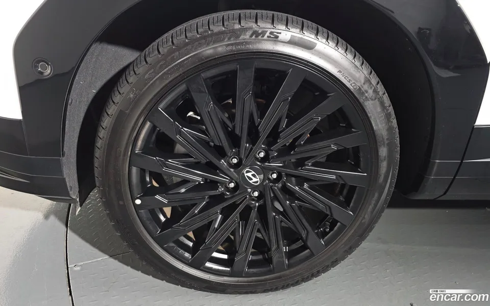 Hyundai Santa Fe 2.5T 4WD 2023 — миниатюра 5