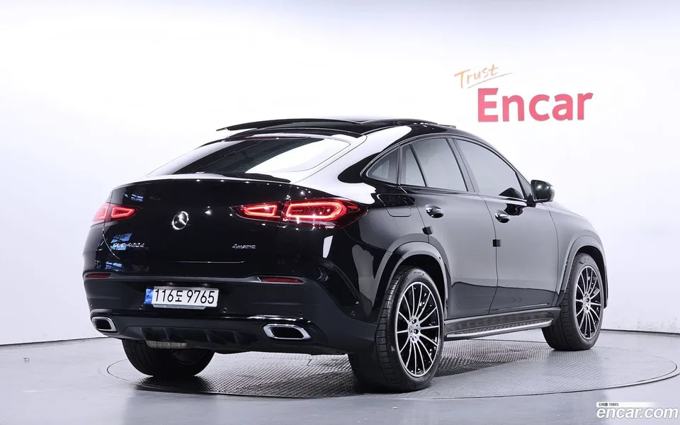 Mercedes-Benz GLE-Class GLE400d 4MATIC 2022 — миниатюра 2