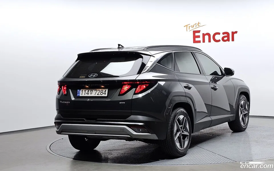 Hyundai Tucson NX4 1.6 4WD 2024 — миниатюра 2