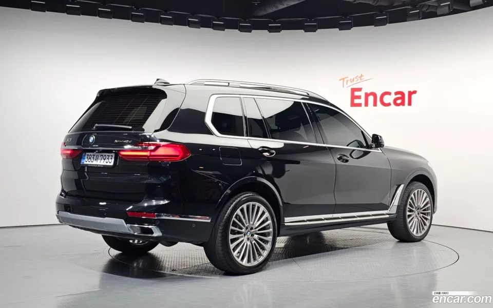 BMW X7 xDrive 40d 7 2022 — миниатюра 2
